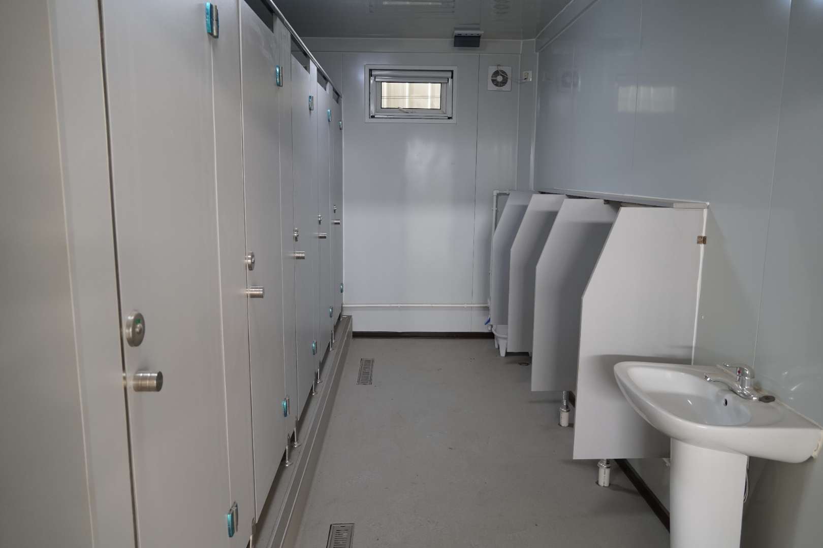 集裝箱廁所
